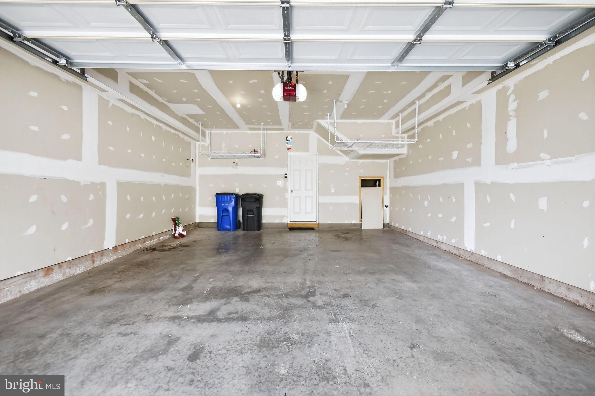 TUSCARORA CREEK - Residential