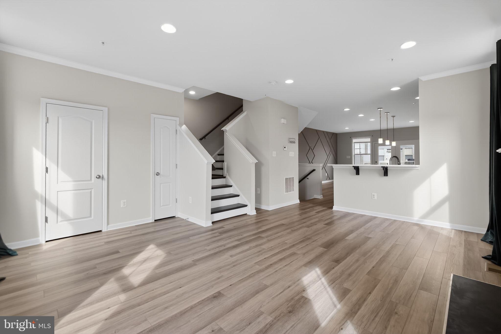 TUSCARORA CREEK - Residential