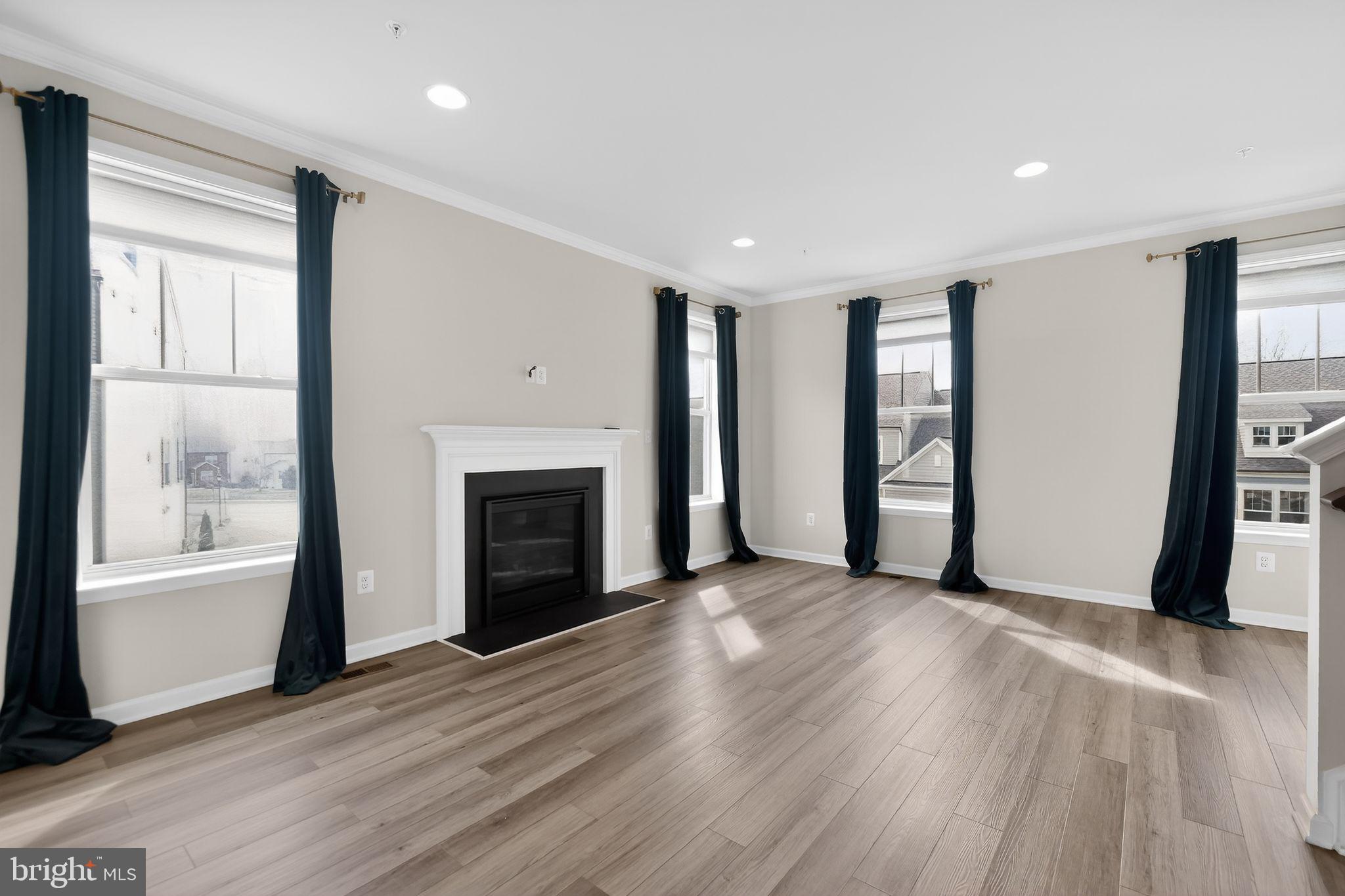 TUSCARORA CREEK - Residential