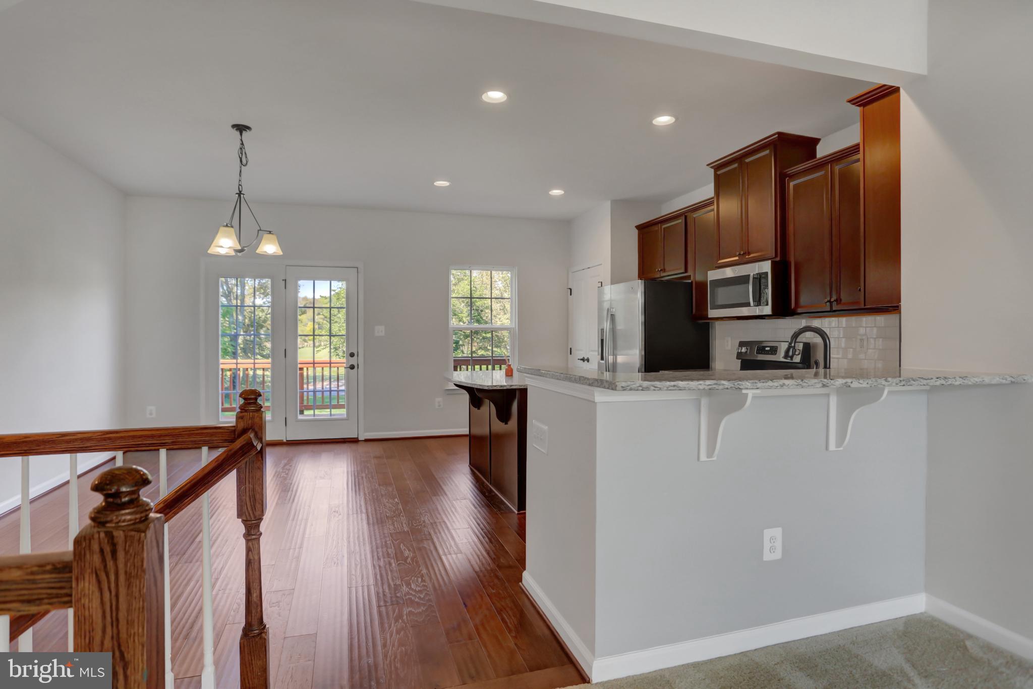 POTOMAC STATION - Residential