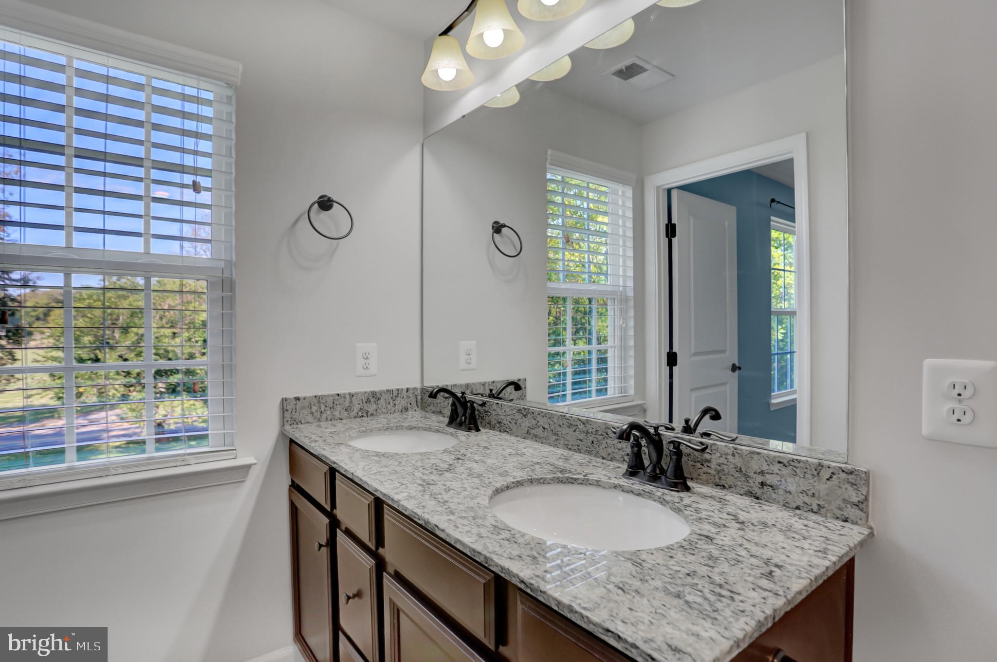 POTOMAC STATION - Residential