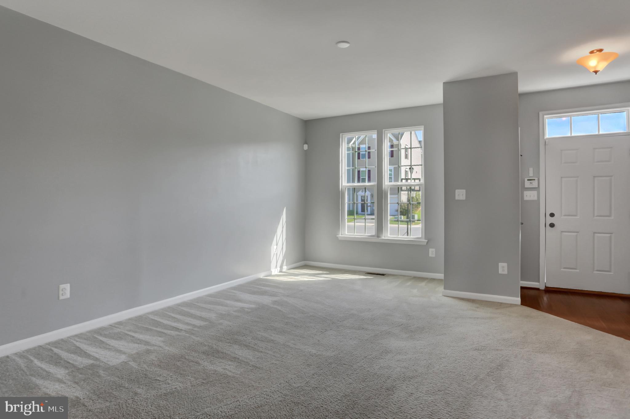 POTOMAC STATION - Residential