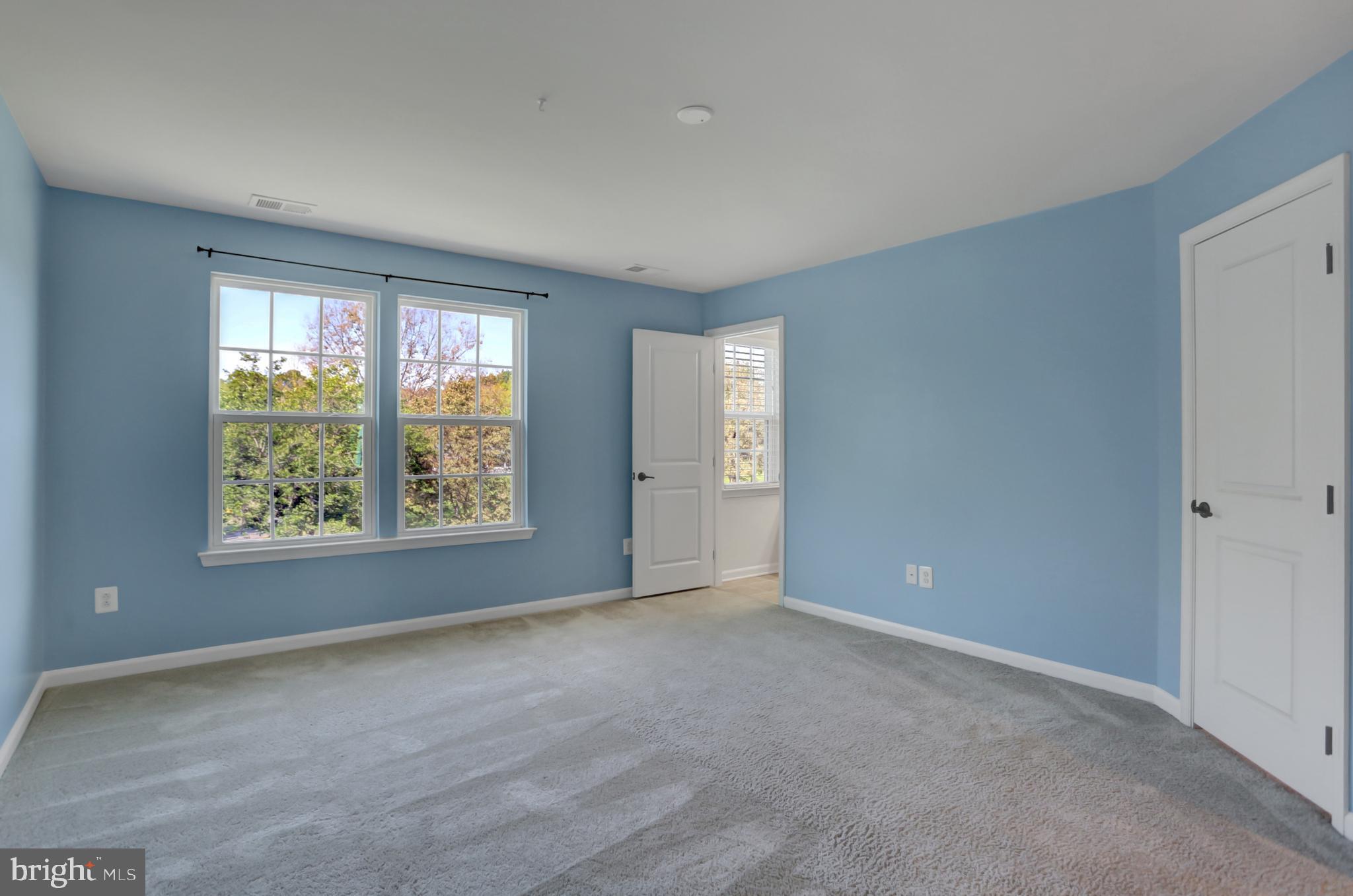 POTOMAC STATION - Residential