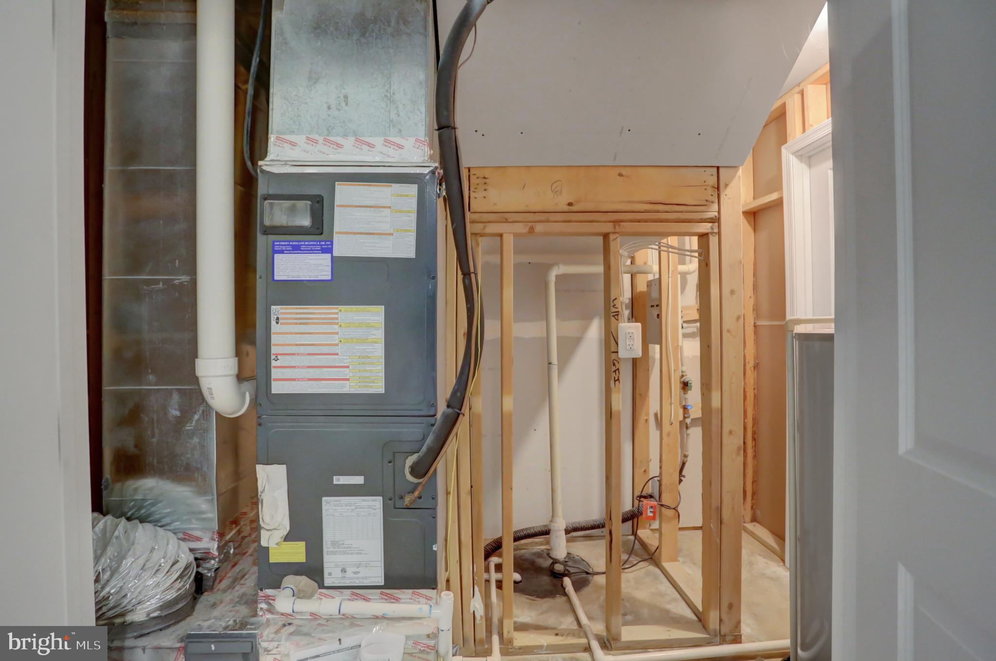 POTOMAC STATION - Residential