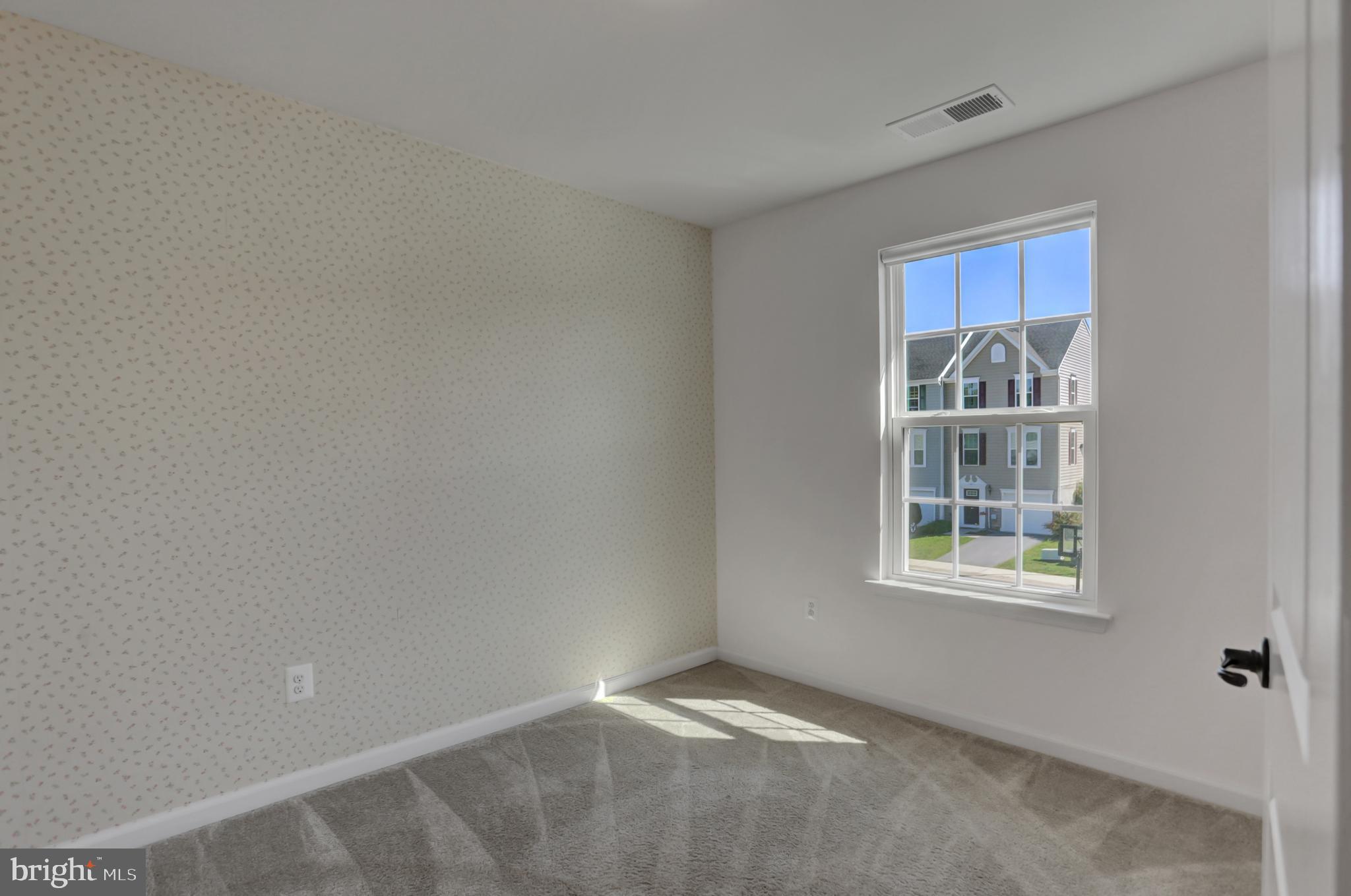 POTOMAC STATION - Residential