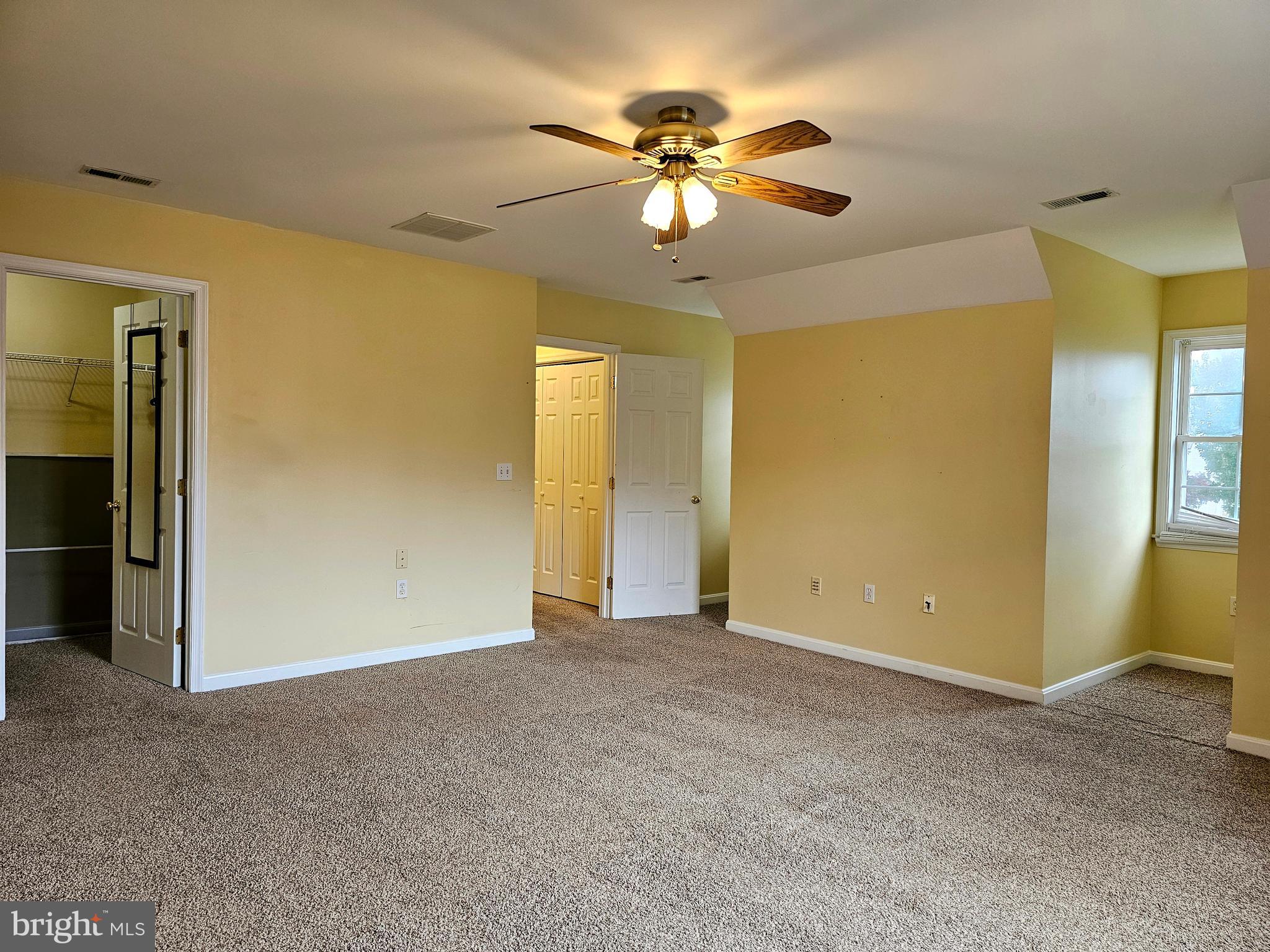 MISTY CREEK - Residential