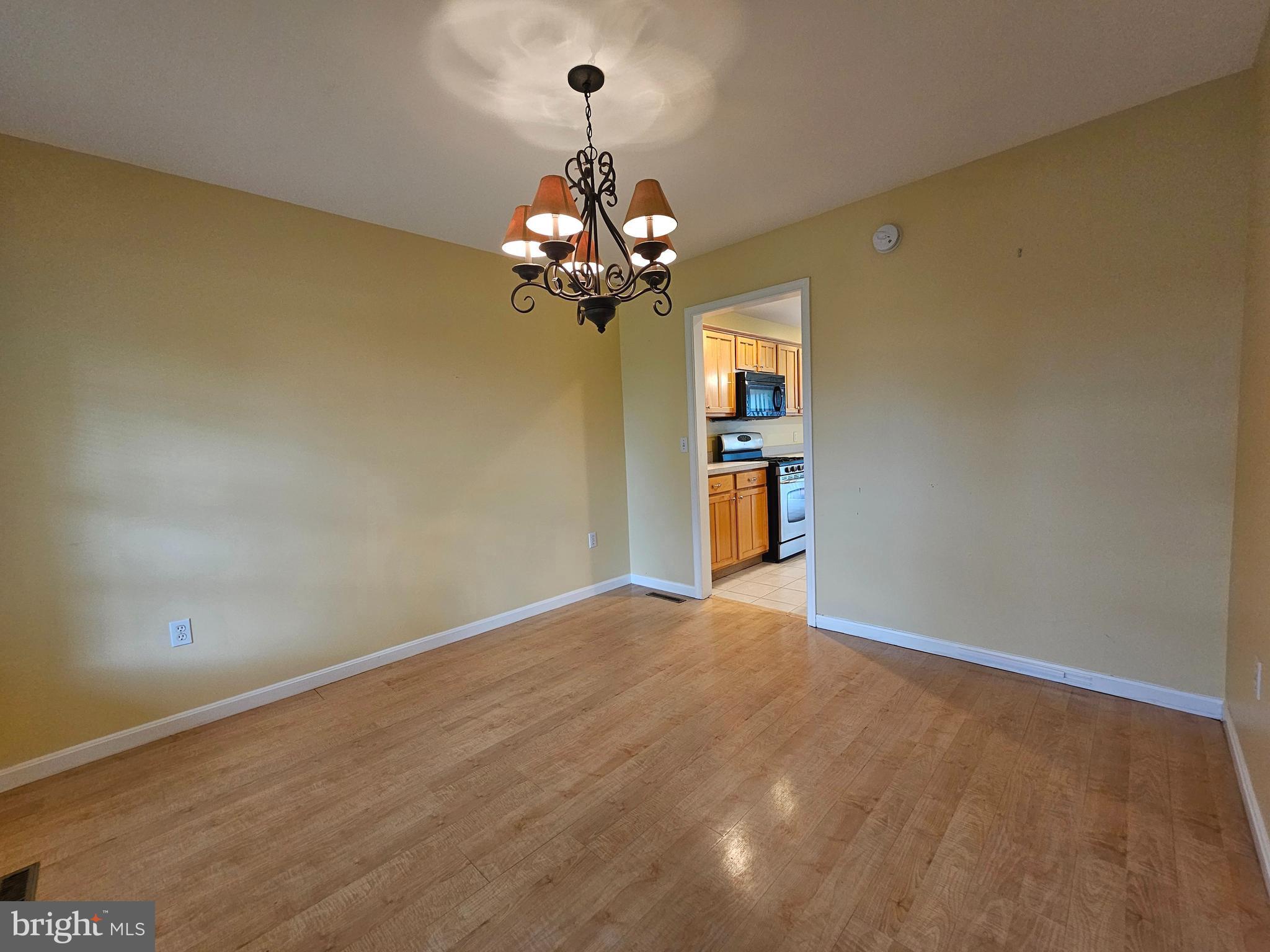 MISTY CREEK - Residential