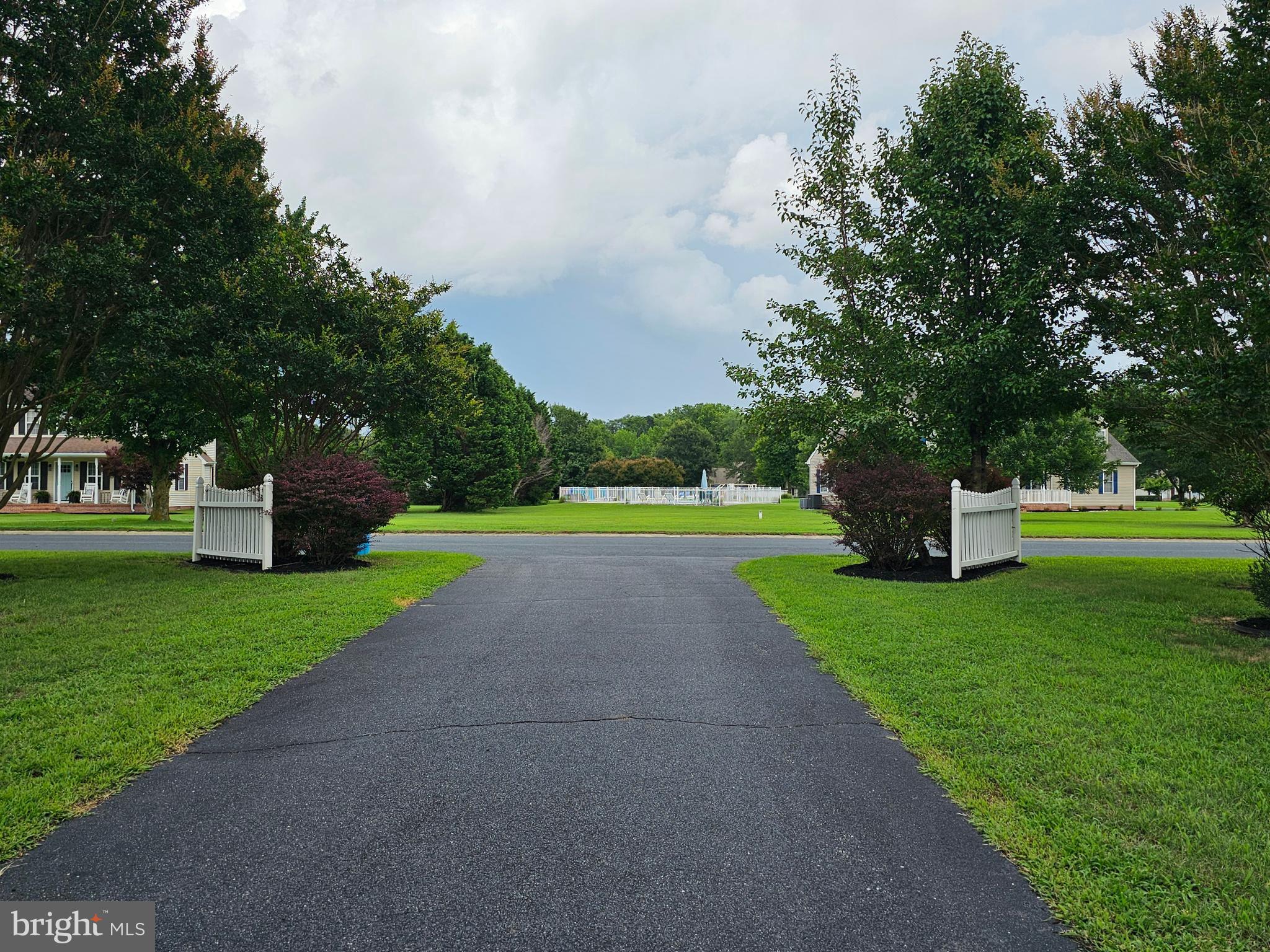 MISTY CREEK - Residential