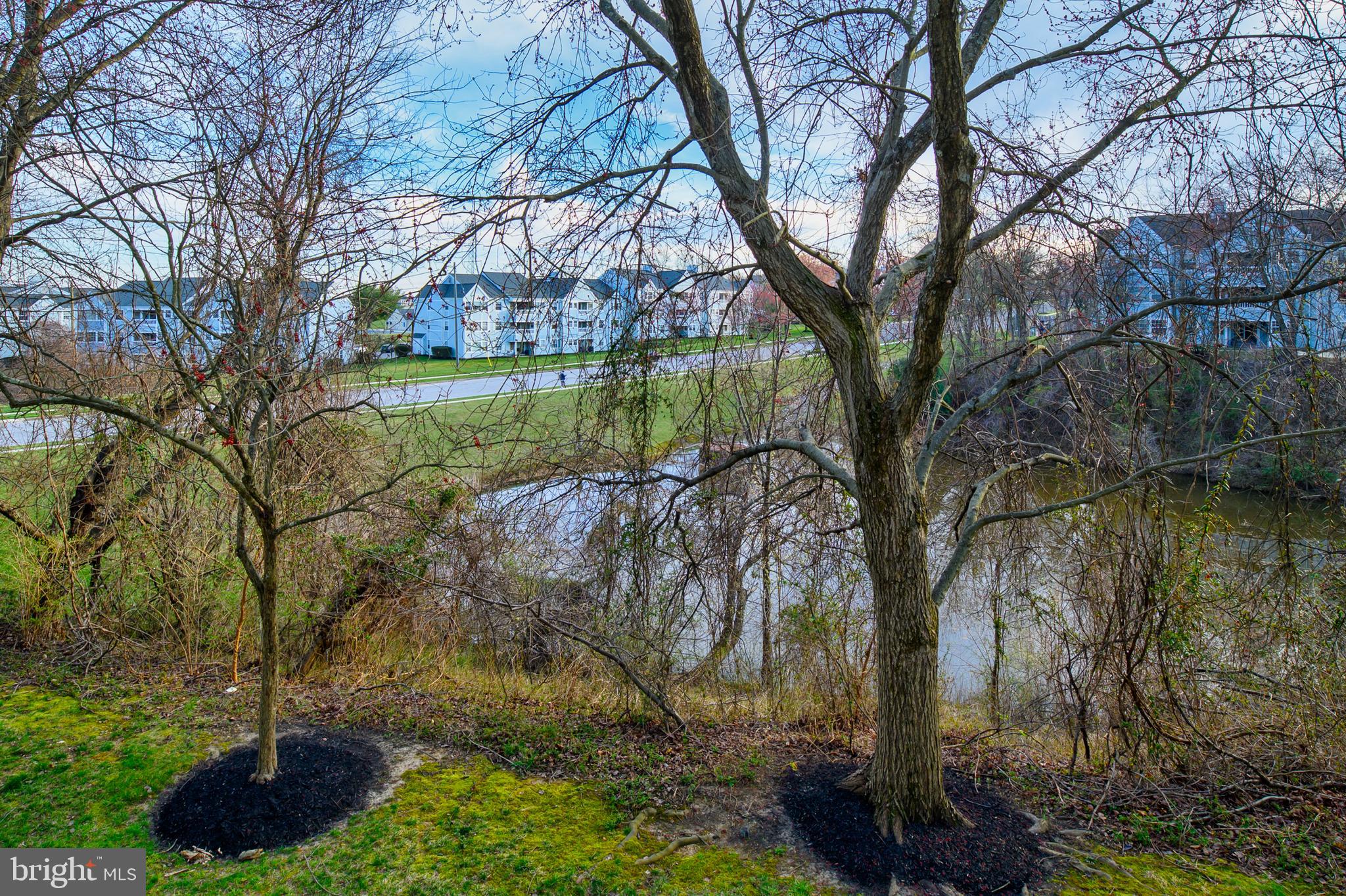 MONTGOMERY RUN - Residential Lease