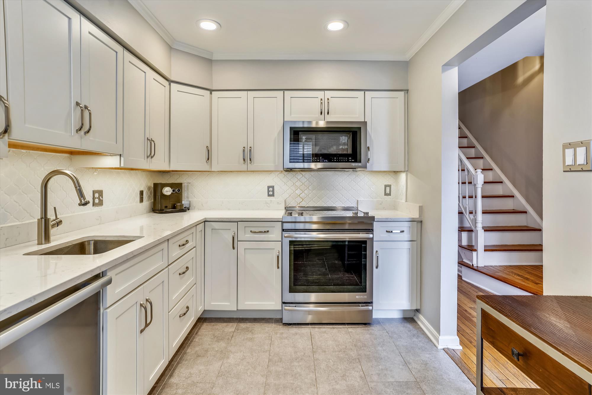 OLD TOWN ALEXANDRIA - Residential Lease