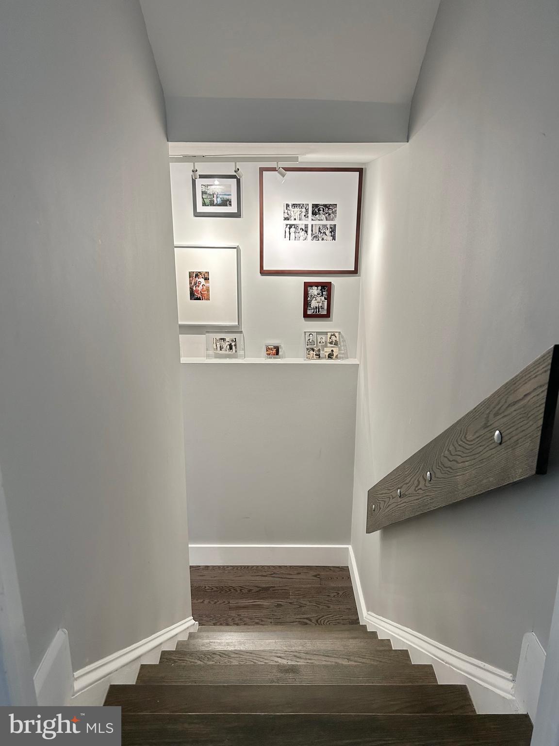 MANTUA - Residential