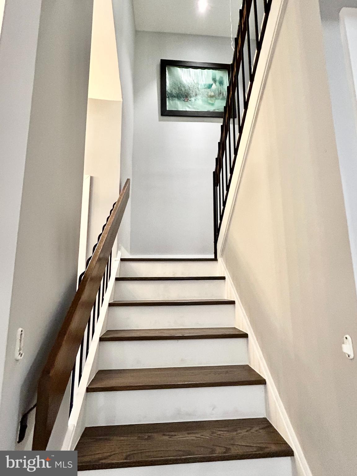 MANTUA - Residential