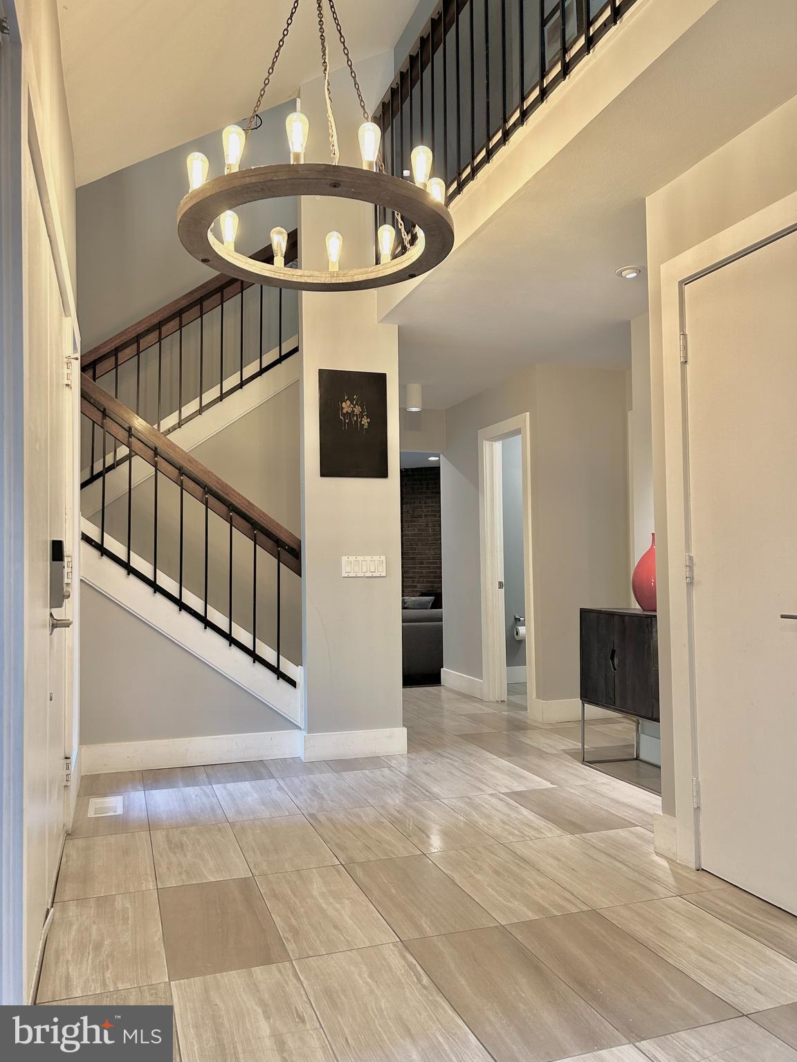 MANTUA - Residential