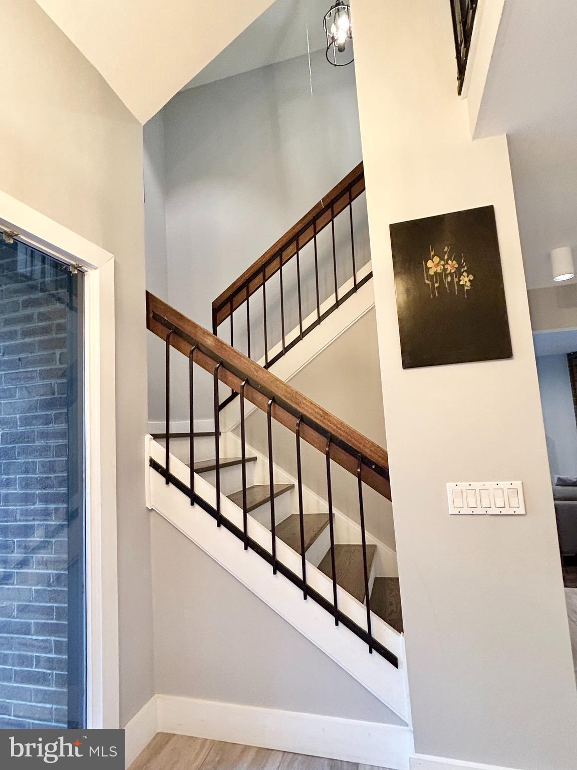 MANTUA - Residential