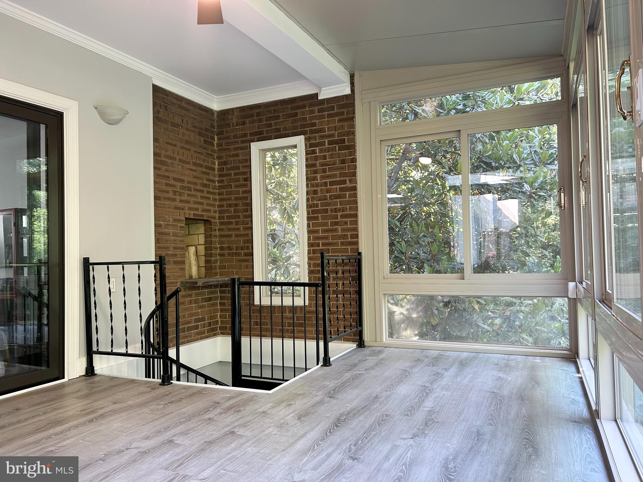 MANTUA - Residential