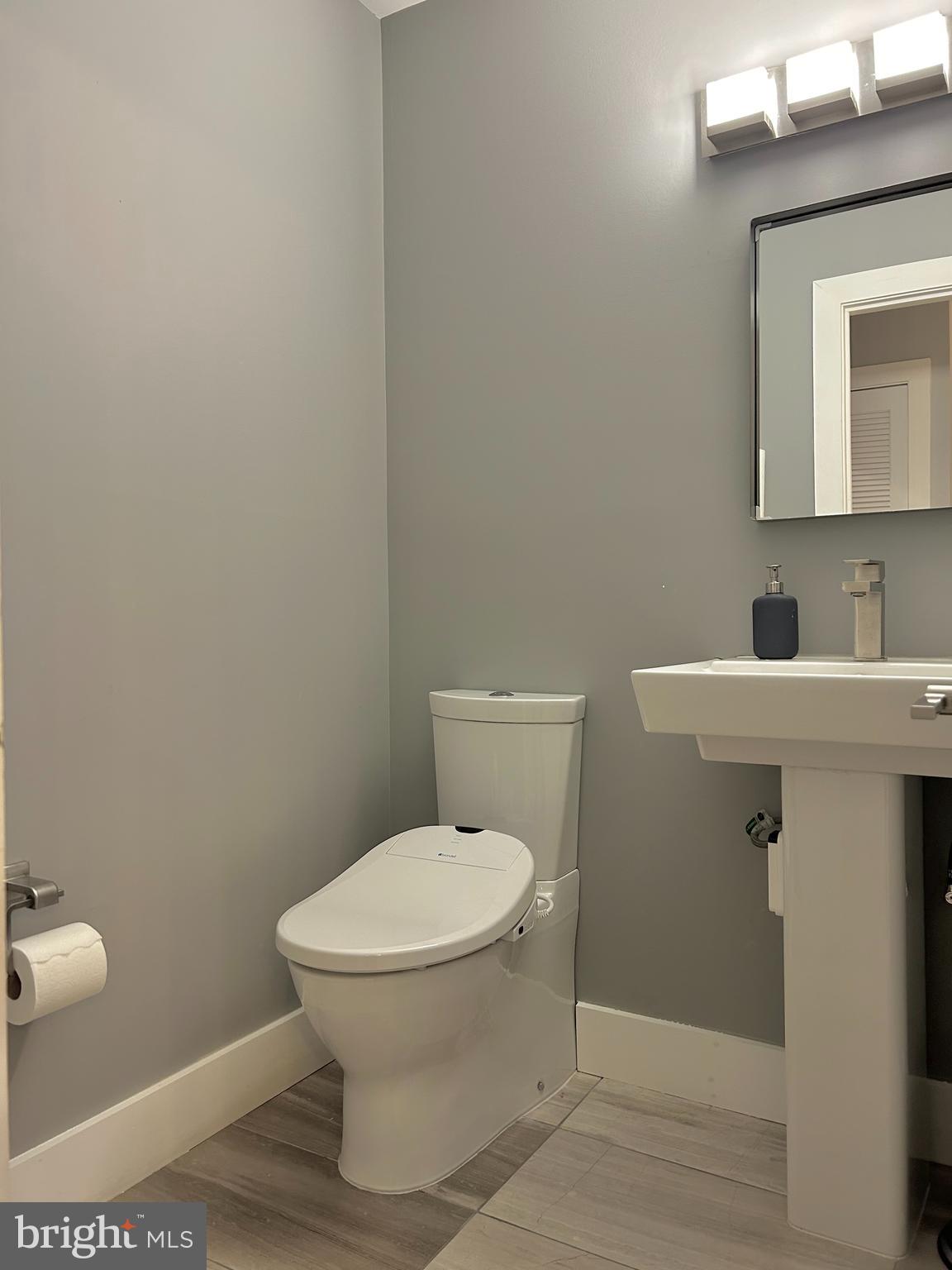 MANTUA - Residential