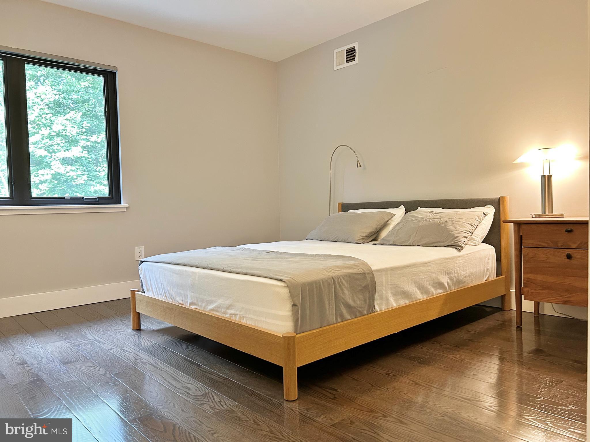 MANTUA - Residential