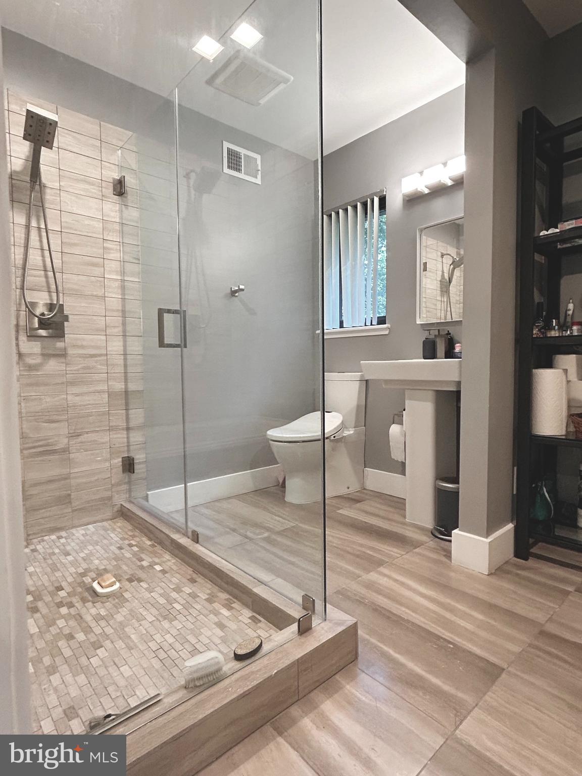 MANTUA - Residential