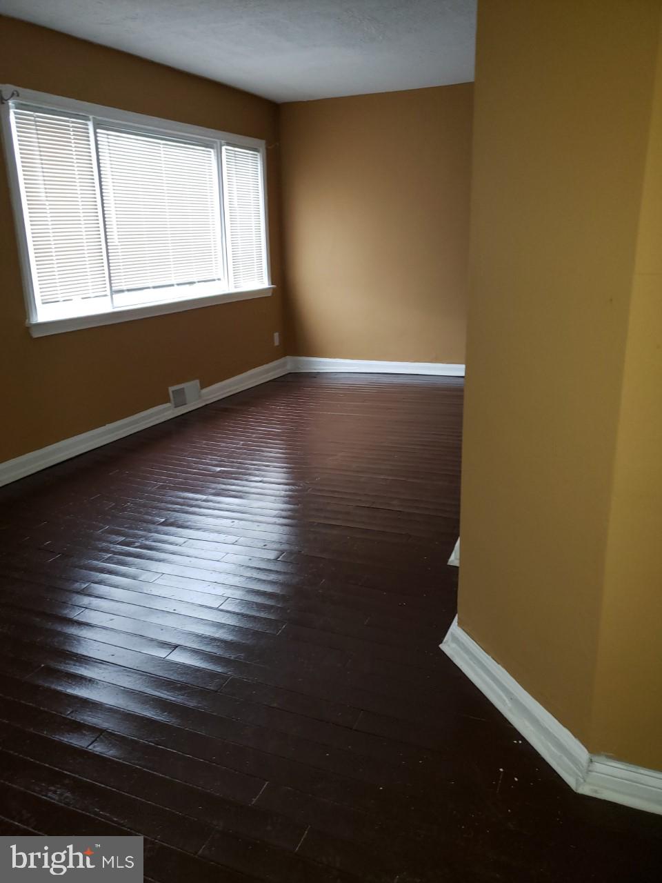 HIGHLAND GARDENS - Residential
