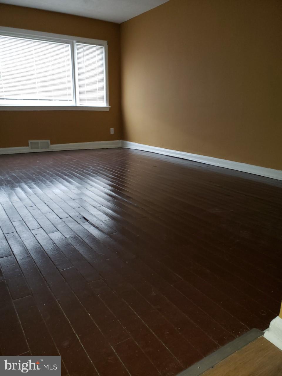HIGHLAND GARDENS - Residential