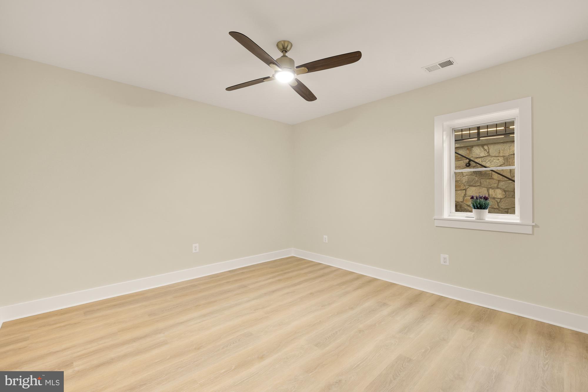 GLEN ECHO HEIGHTS - Residential