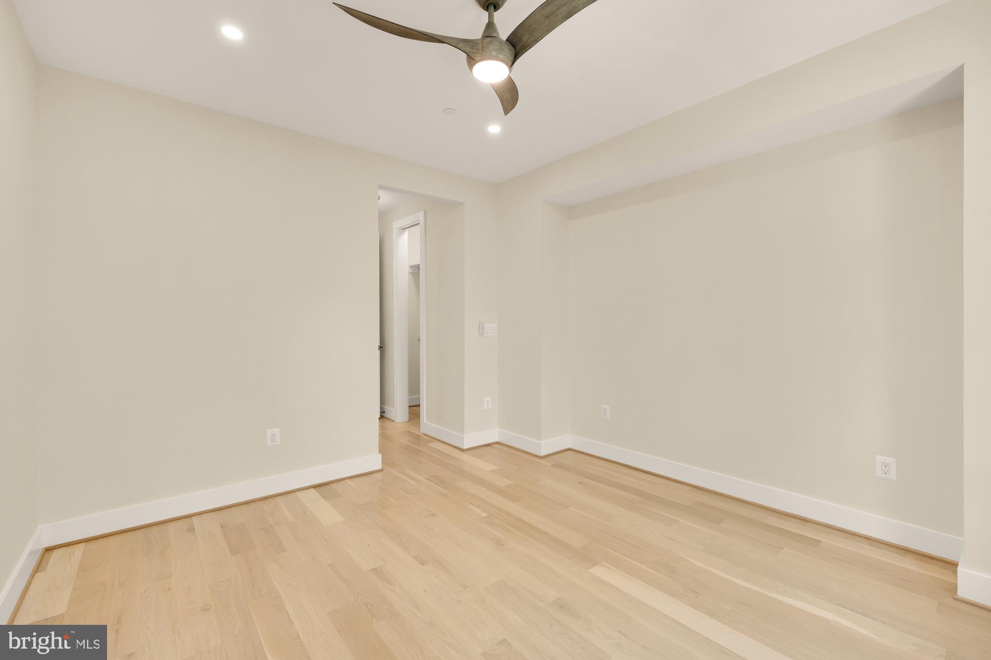 GLEN ECHO HEIGHTS - Residential