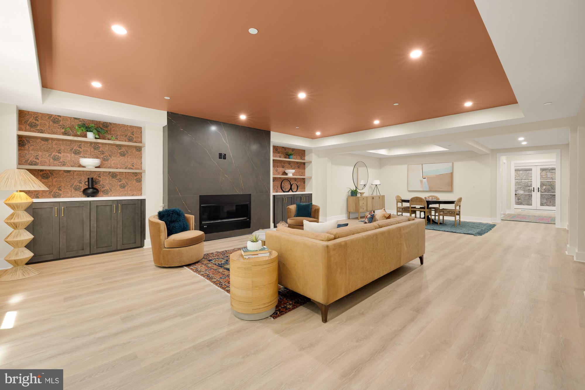 GLEN ECHO HEIGHTS - Residential