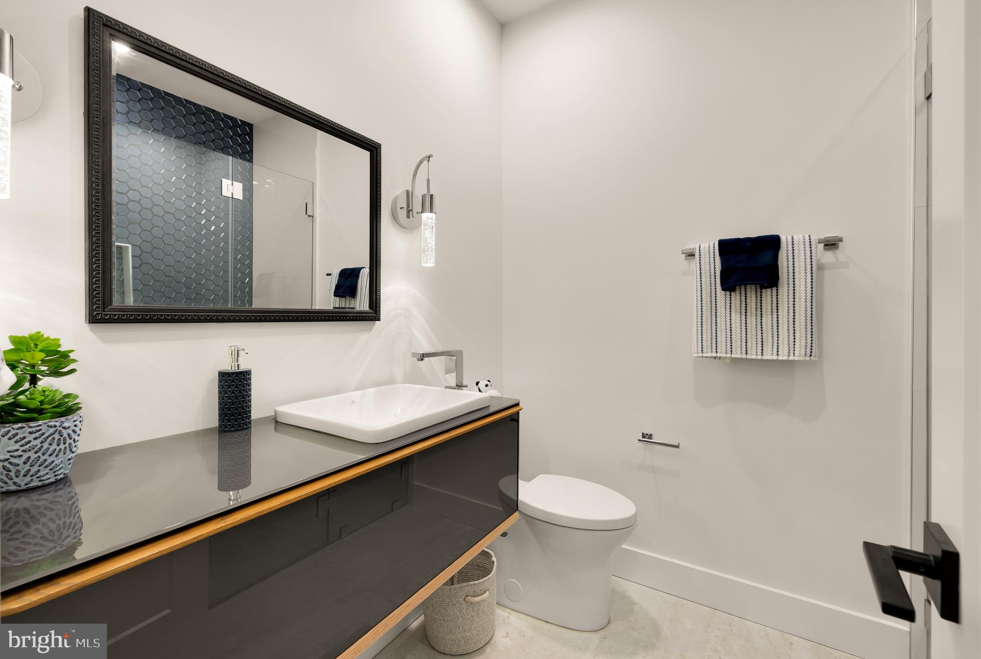 GLEN ECHO HEIGHTS - Residential