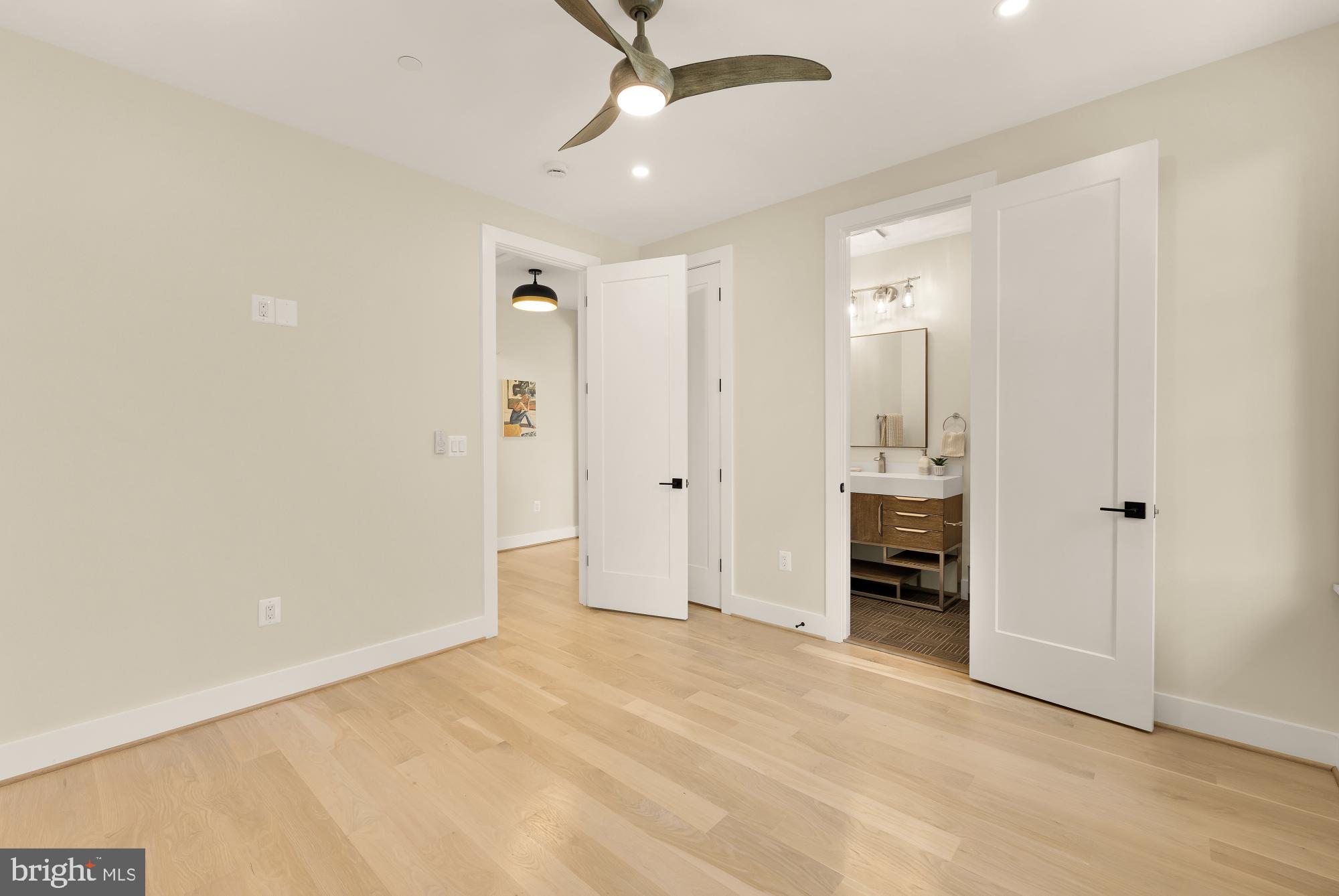 GLEN ECHO HEIGHTS - Residential