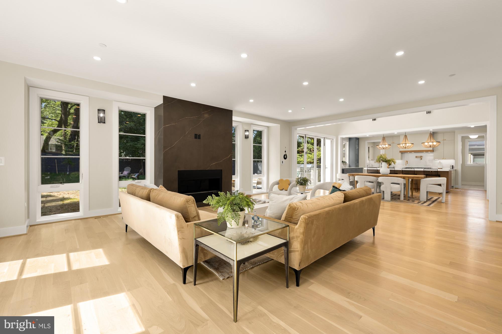 GLEN ECHO HEIGHTS - Residential