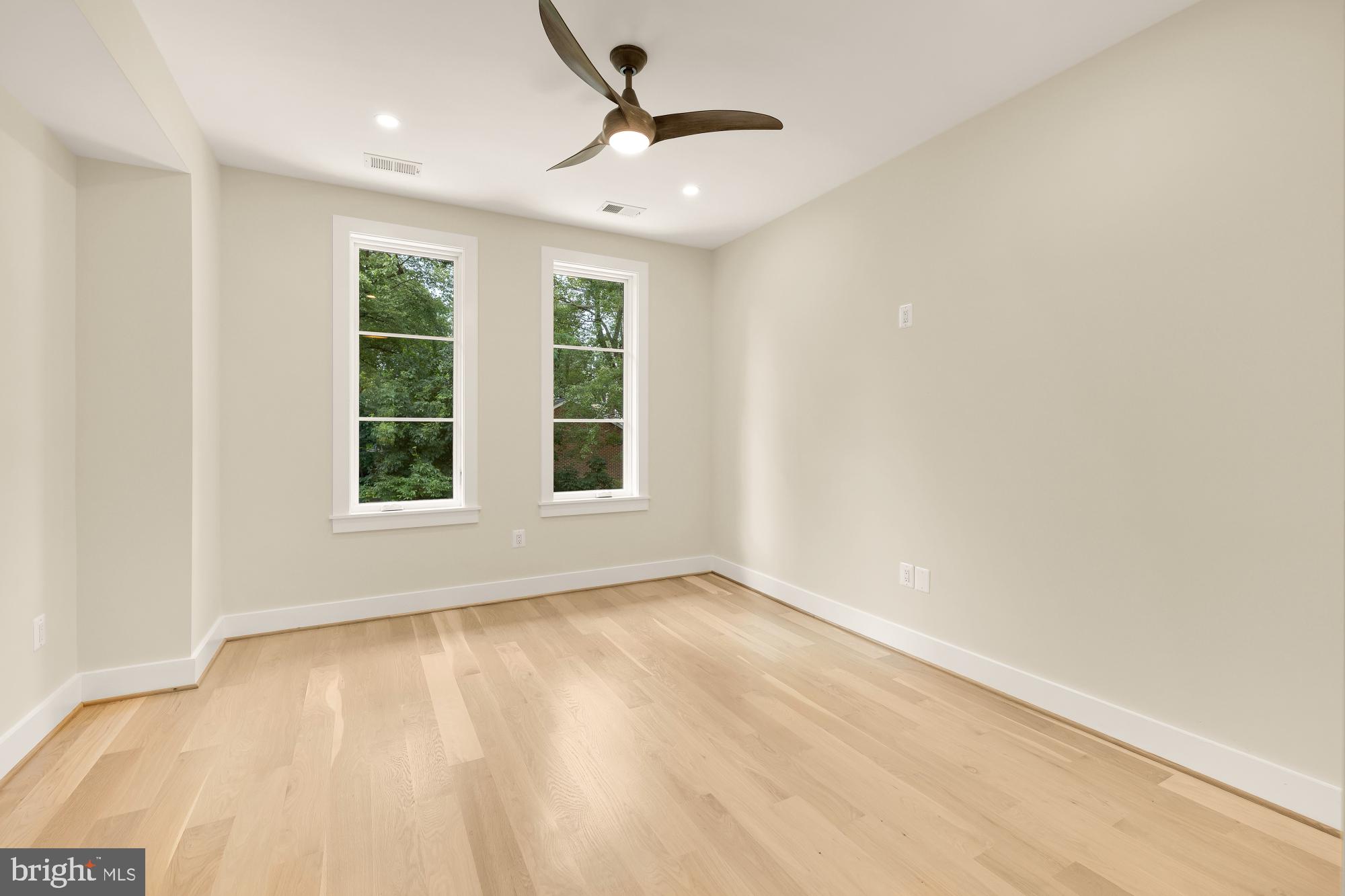 GLEN ECHO HEIGHTS - Residential