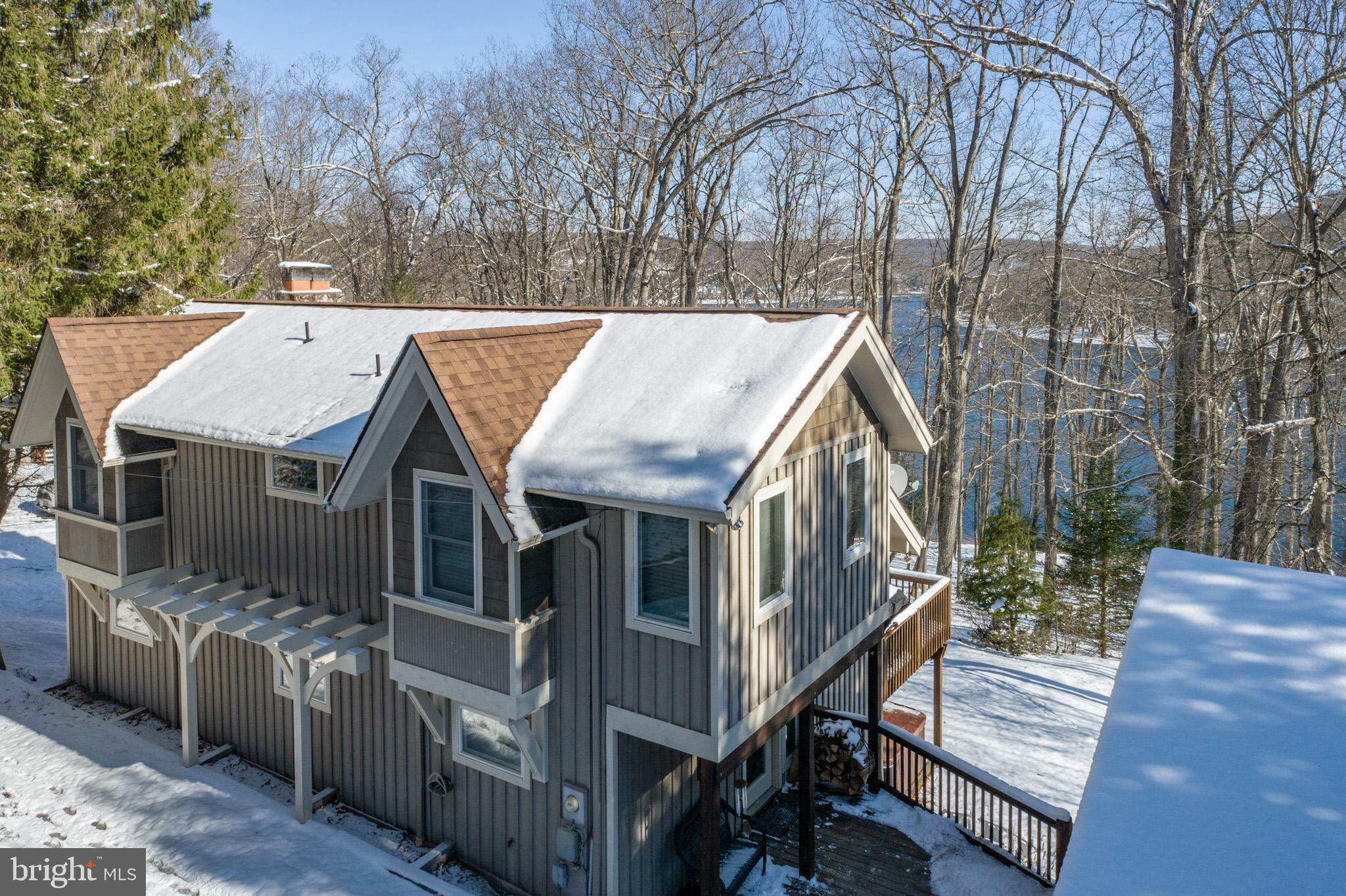 SHINGLE CAMP TERRACE - Residential