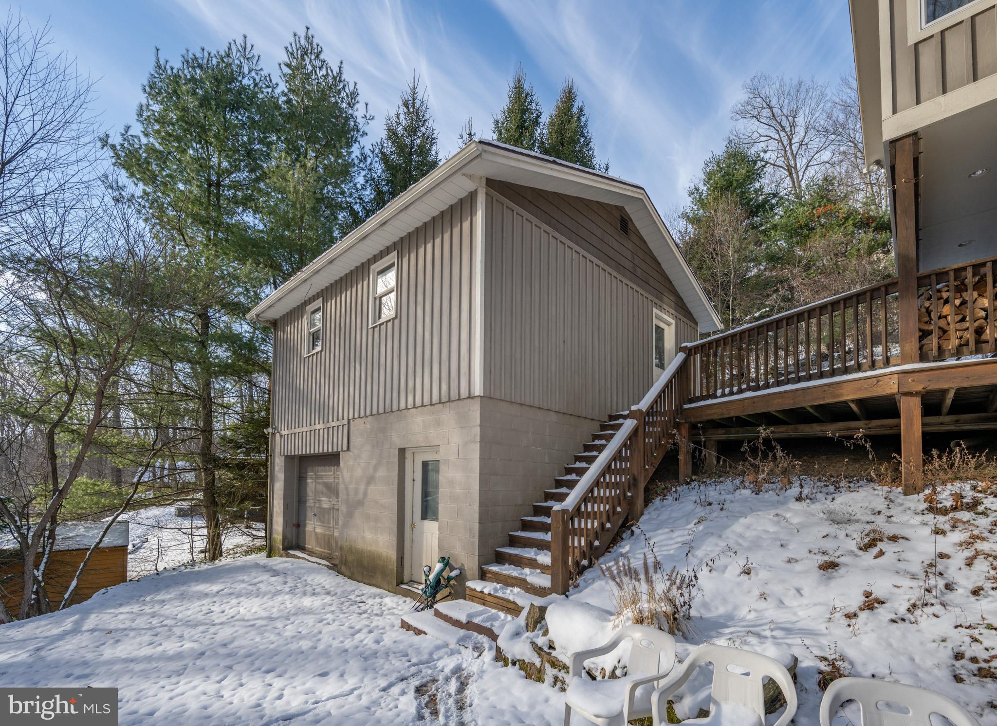 SHINGLE CAMP TERRACE - Residential