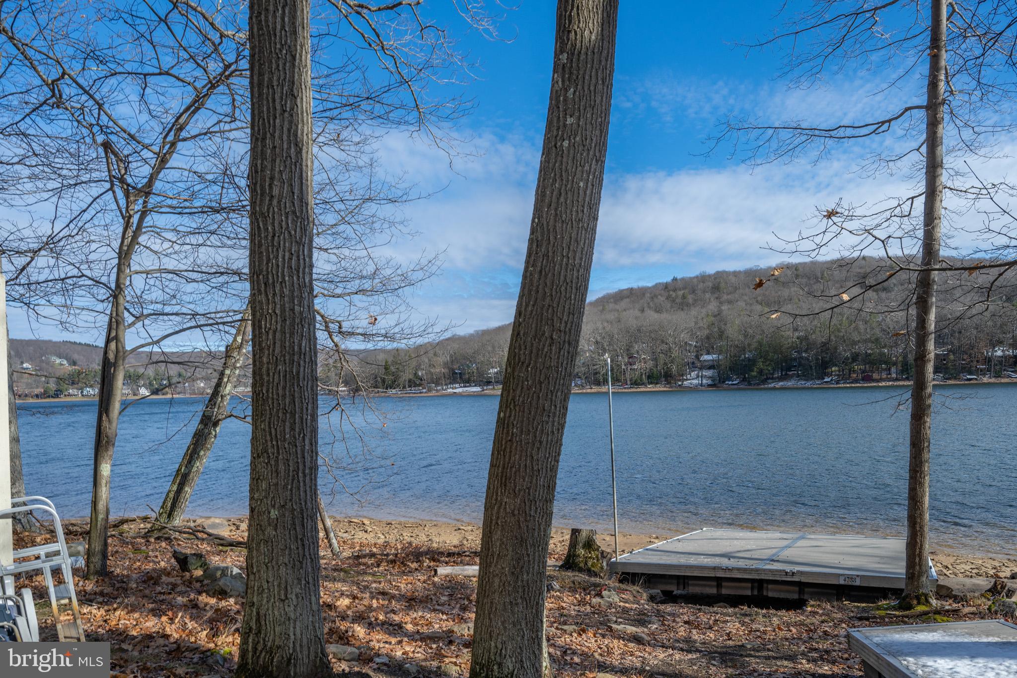 SHINGLE CAMP TERRACE - Residential