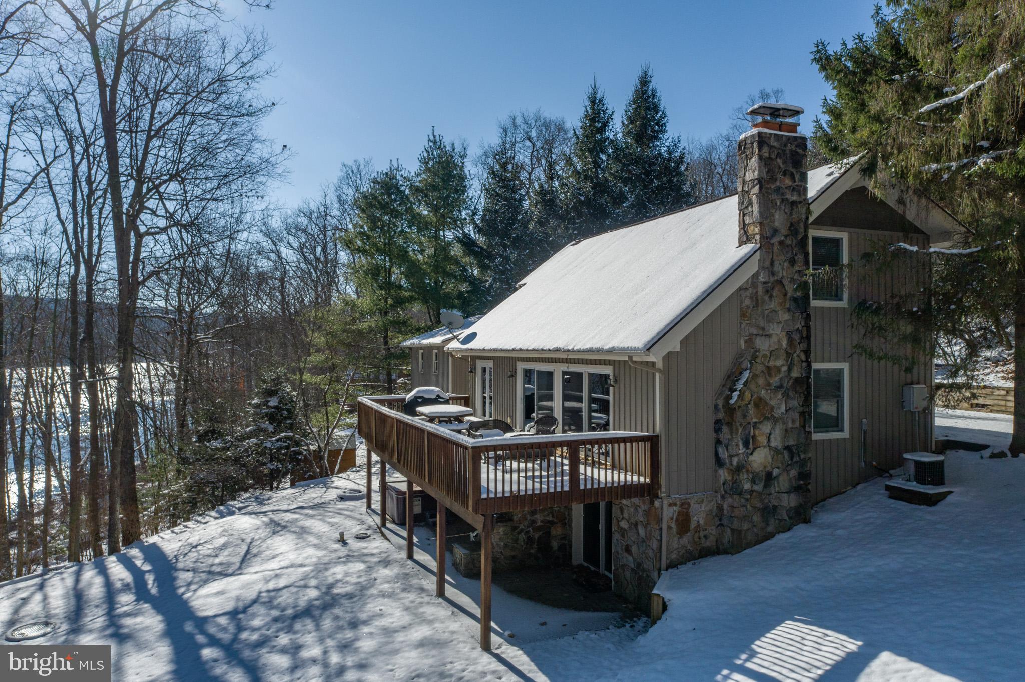 SHINGLE CAMP TERRACE - Residential