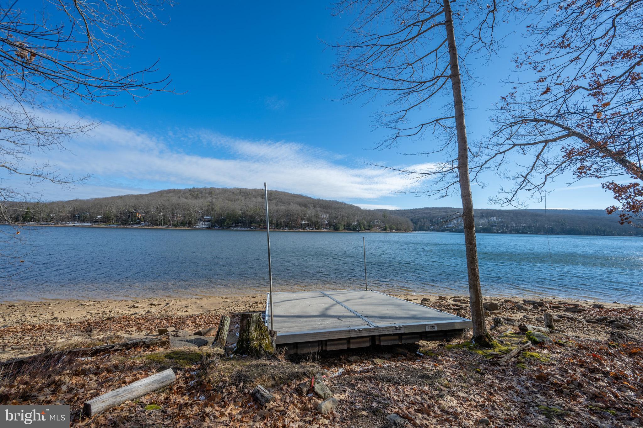 SHINGLE CAMP TERRACE - Residential
