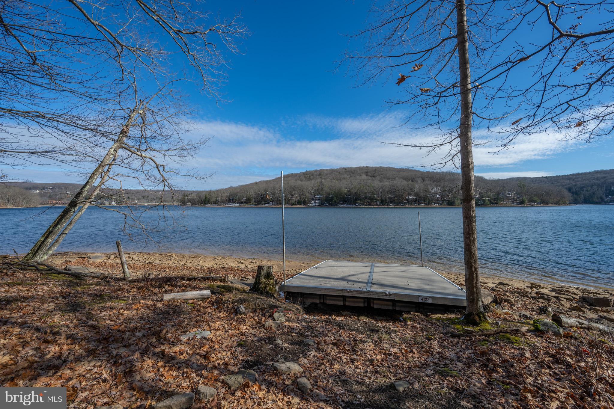 SHINGLE CAMP TERRACE - Residential