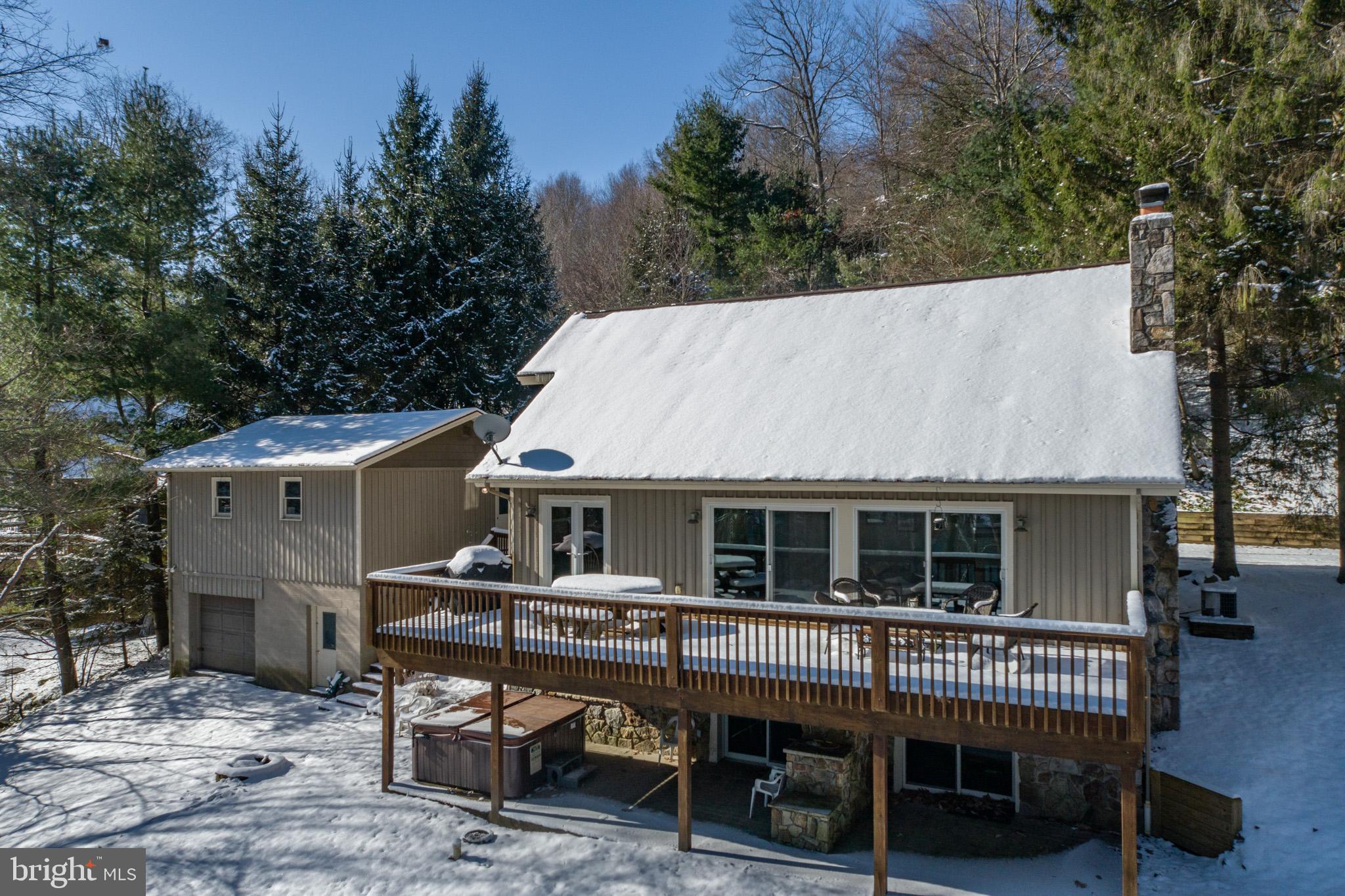 SHINGLE CAMP TERRACE - Residential
