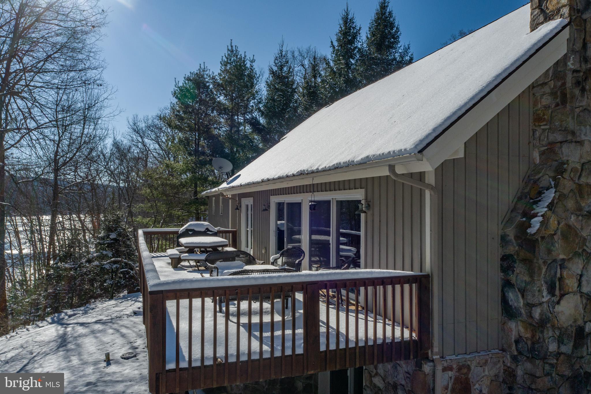SHINGLE CAMP TERRACE - Residential