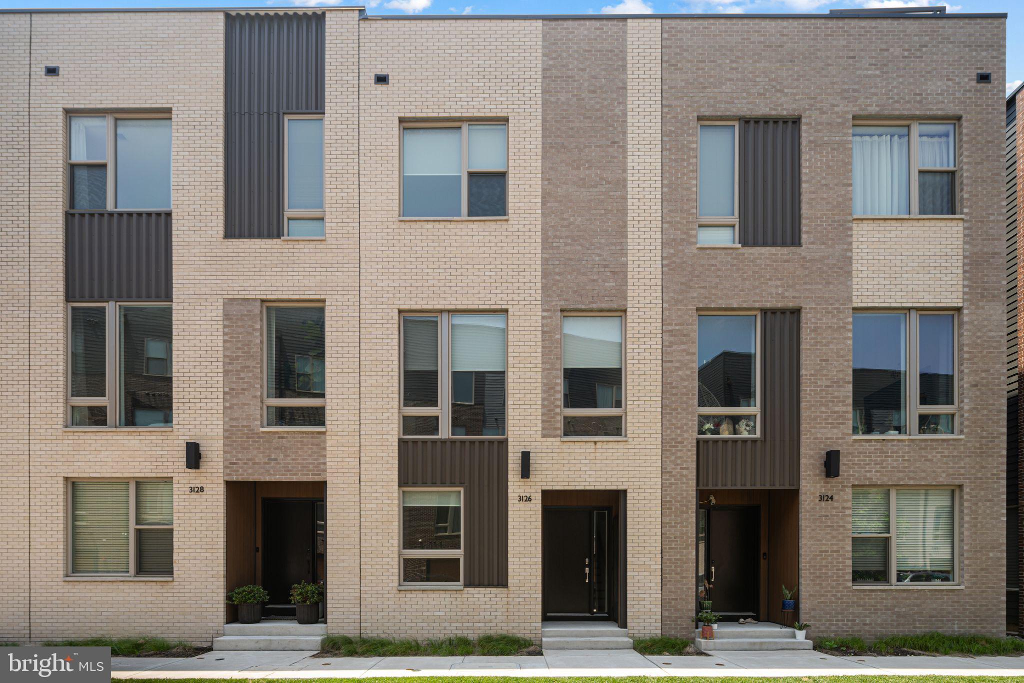 FISHTOWN - Residential Lease