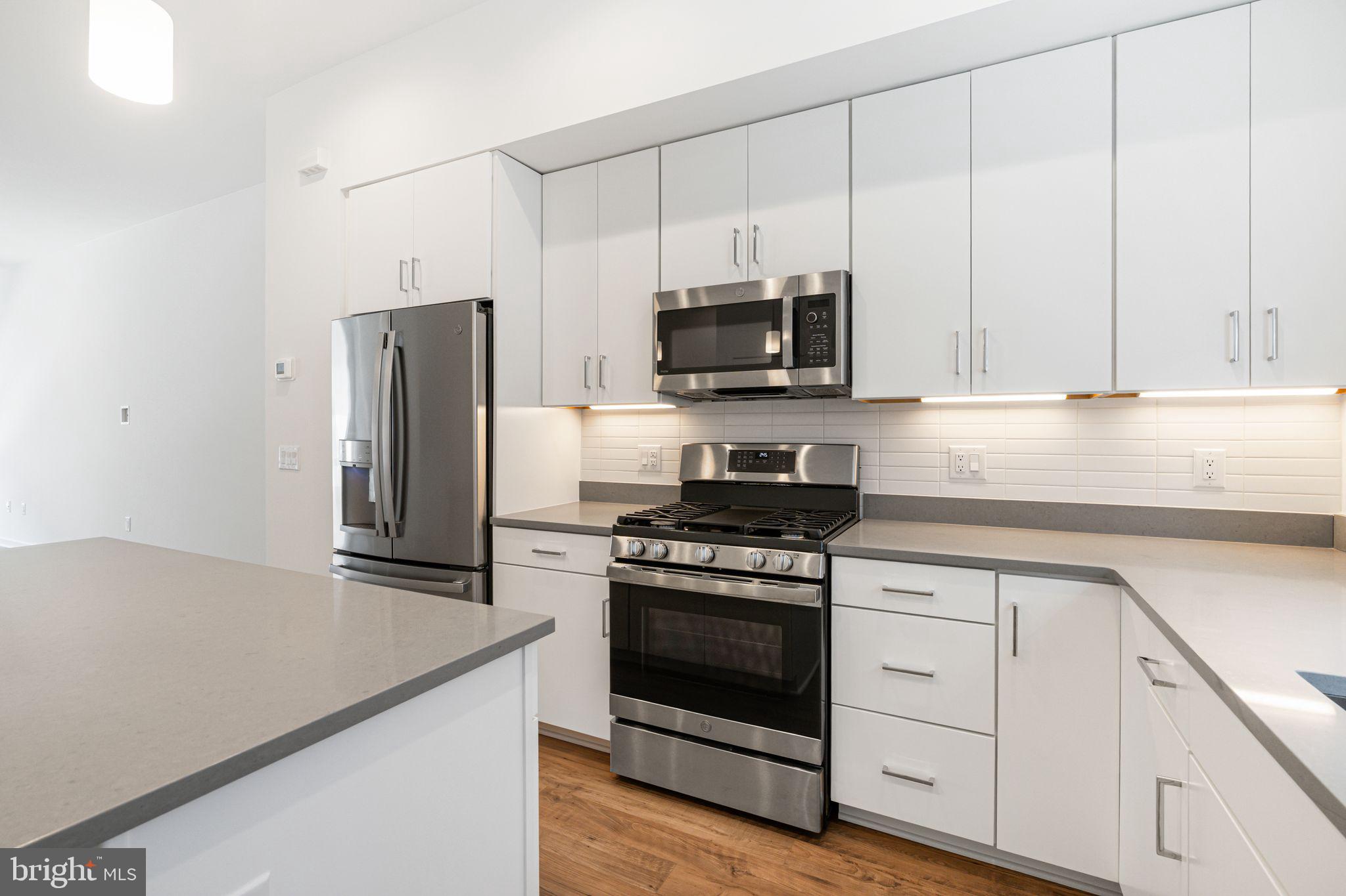 FISHTOWN - Residential Lease