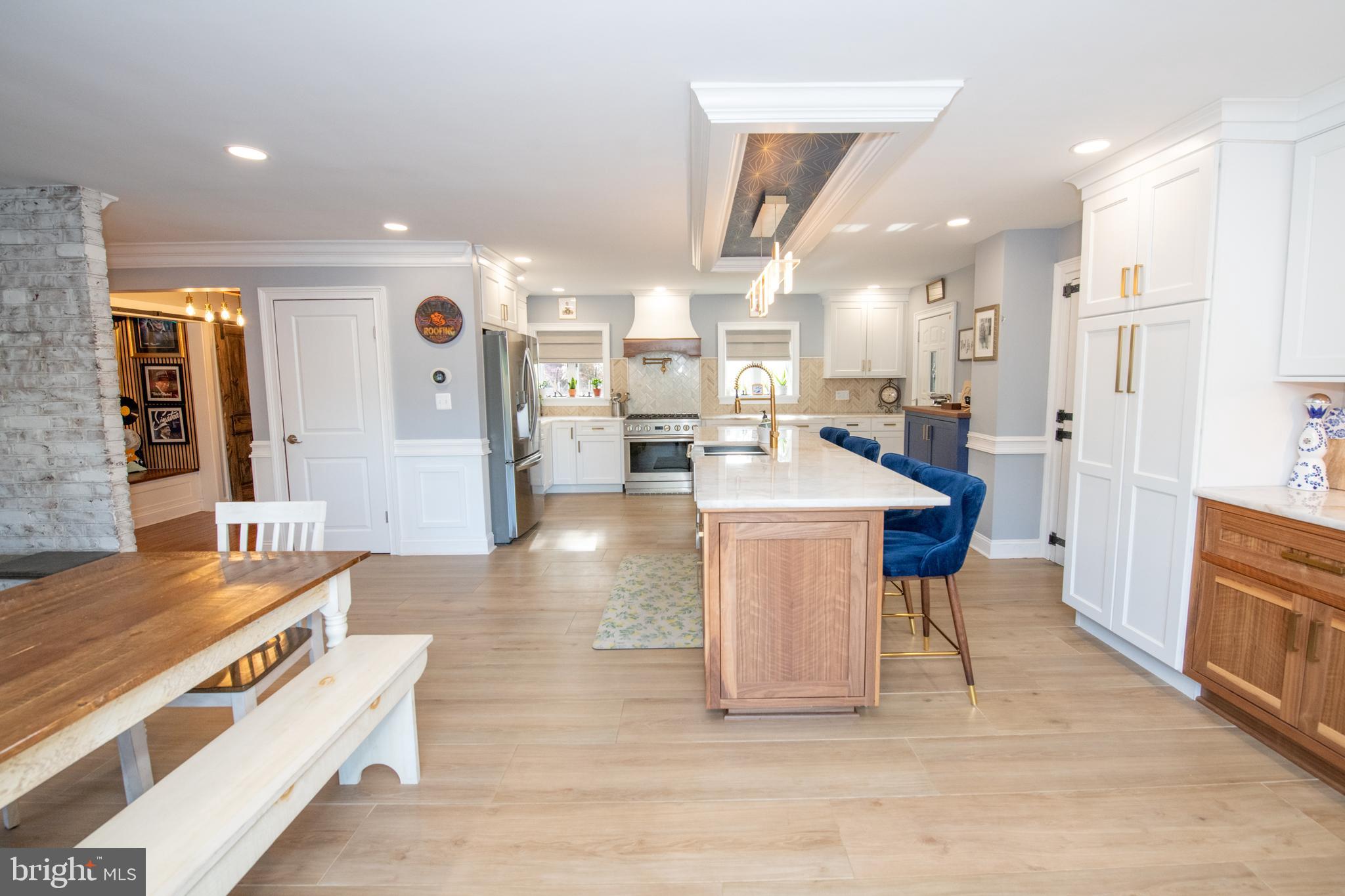 HUNTINGDON VALLEY - Residential