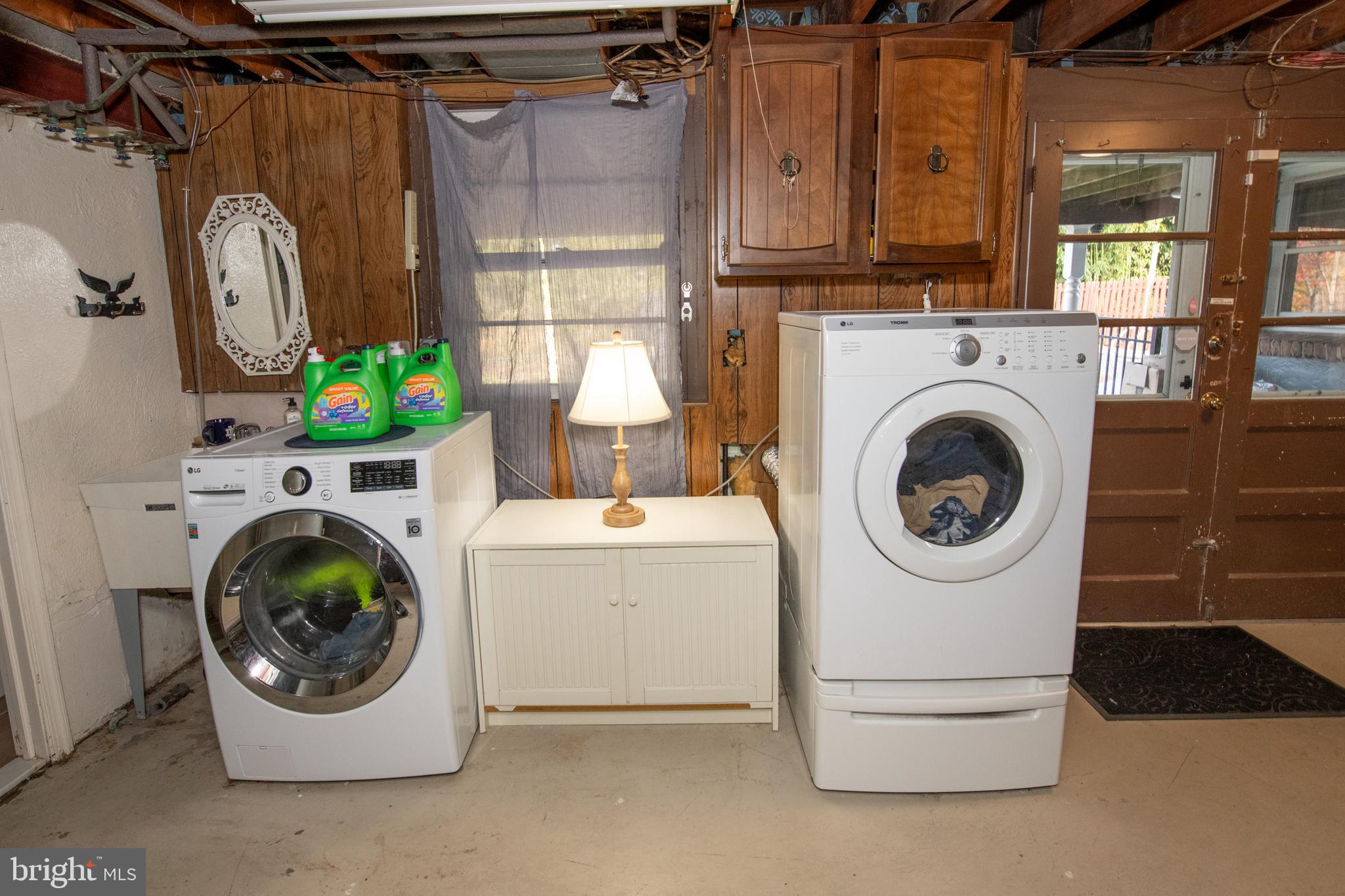 HUNTINGDON VALLEY - Residential