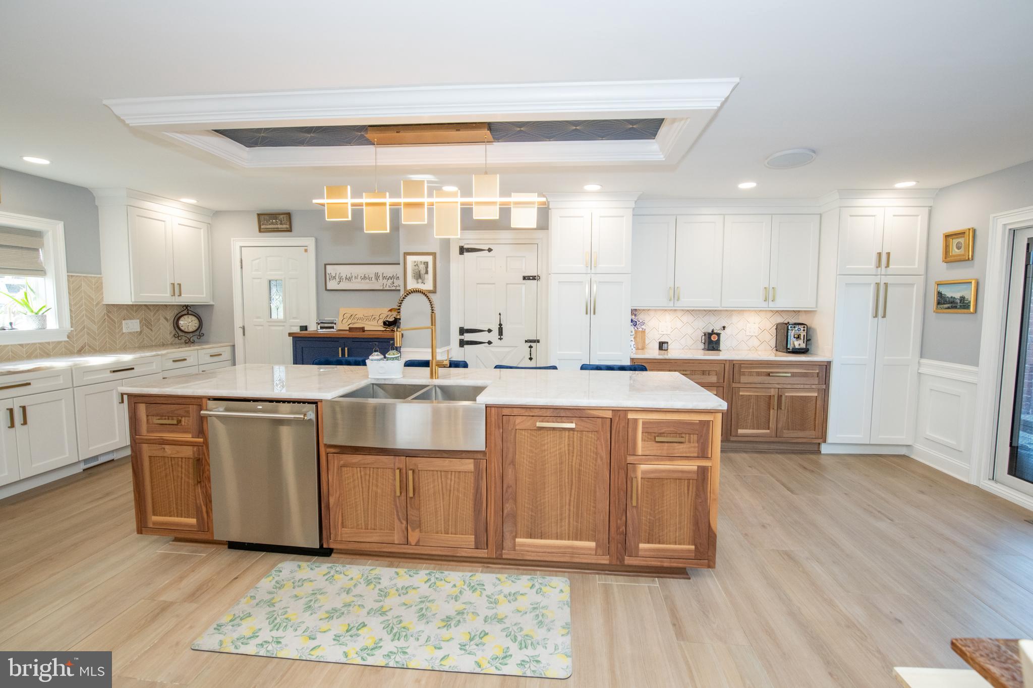 HUNTINGDON VALLEY - Residential