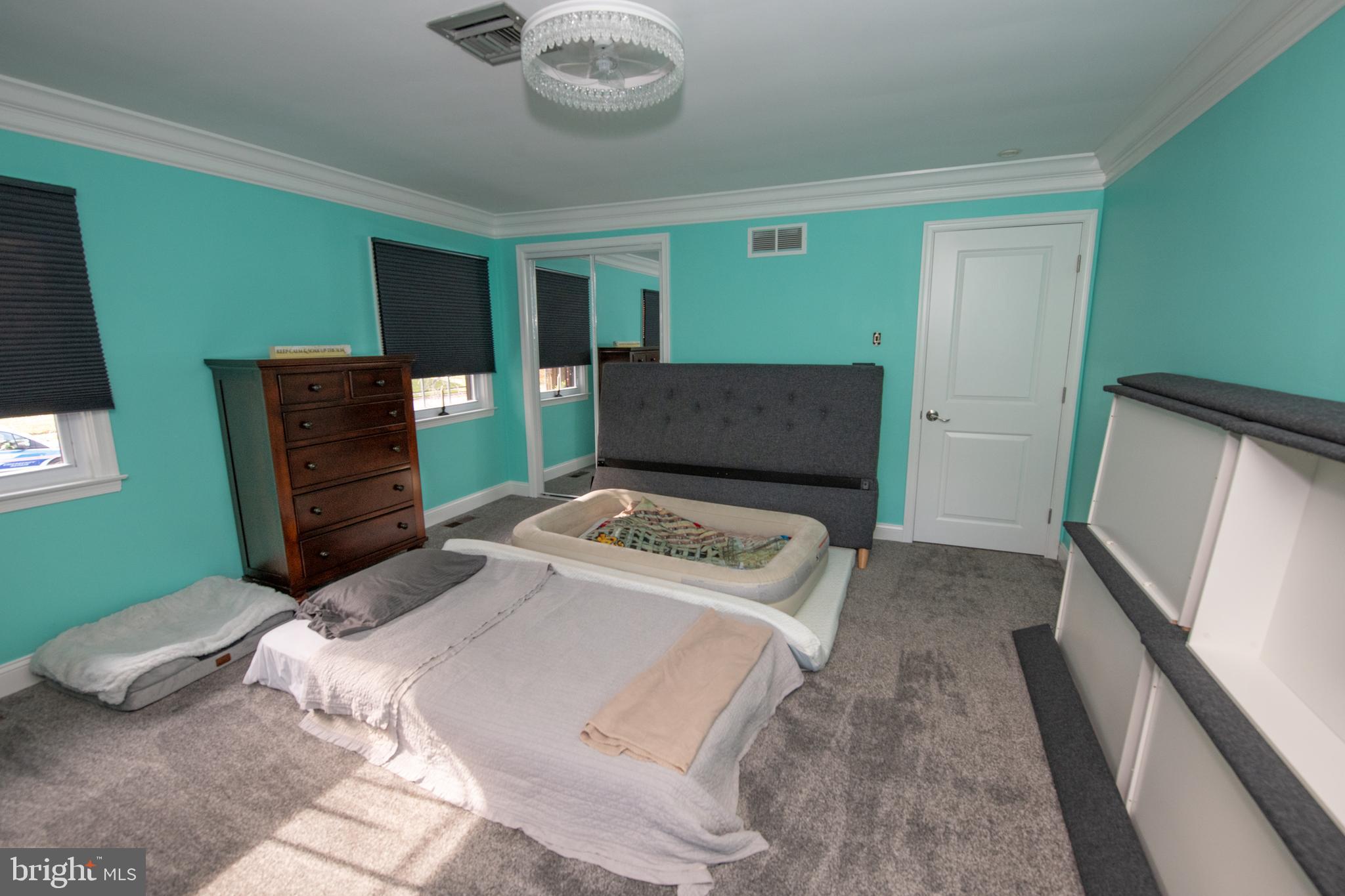 HUNTINGDON VALLEY - Residential