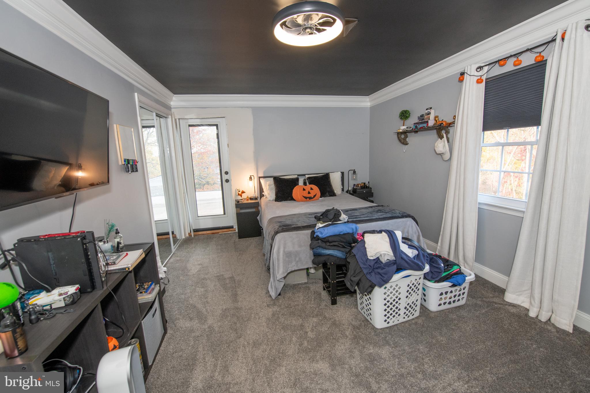 HUNTINGDON VALLEY - Residential