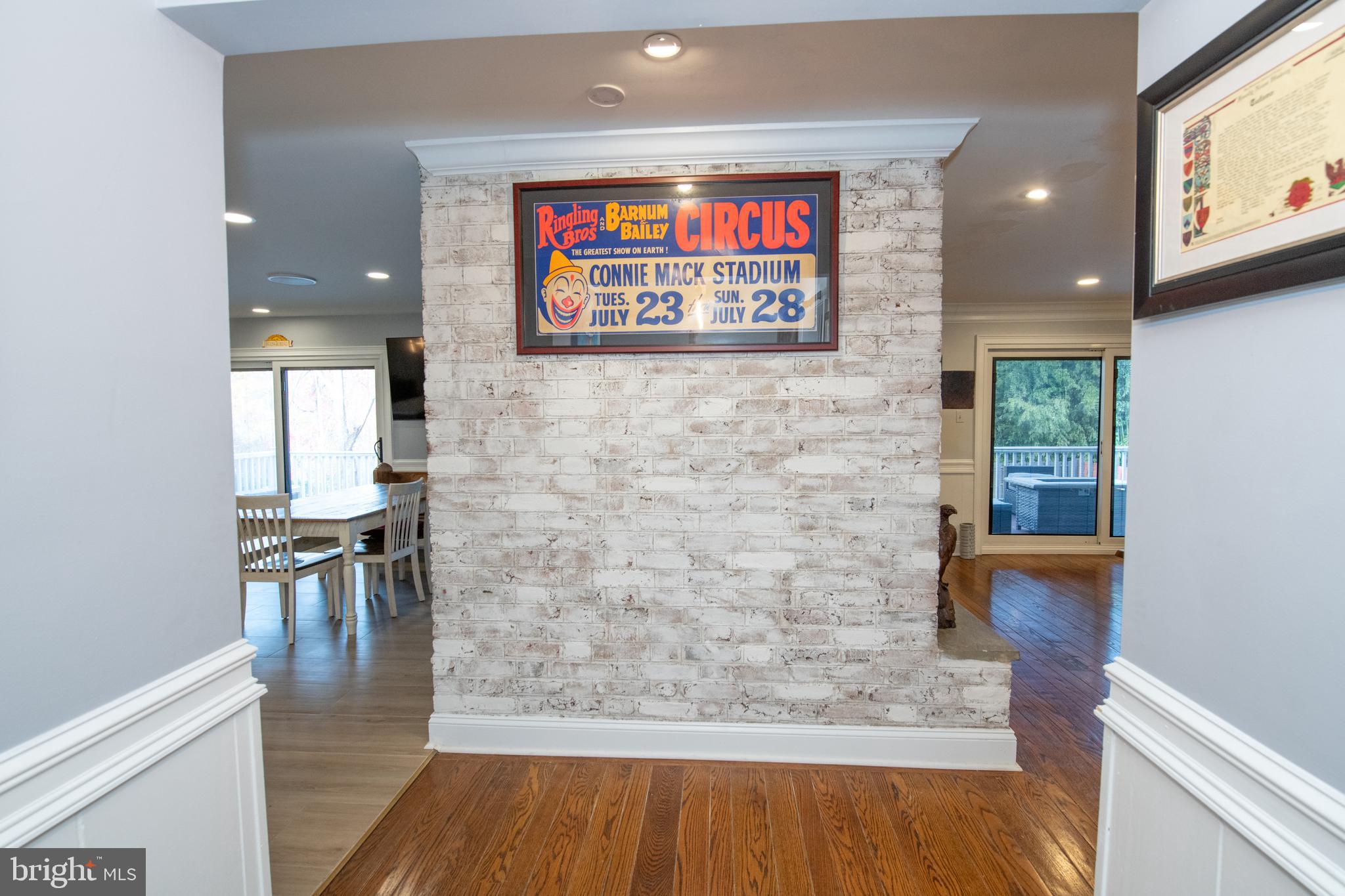 HUNTINGDON VALLEY - Residential