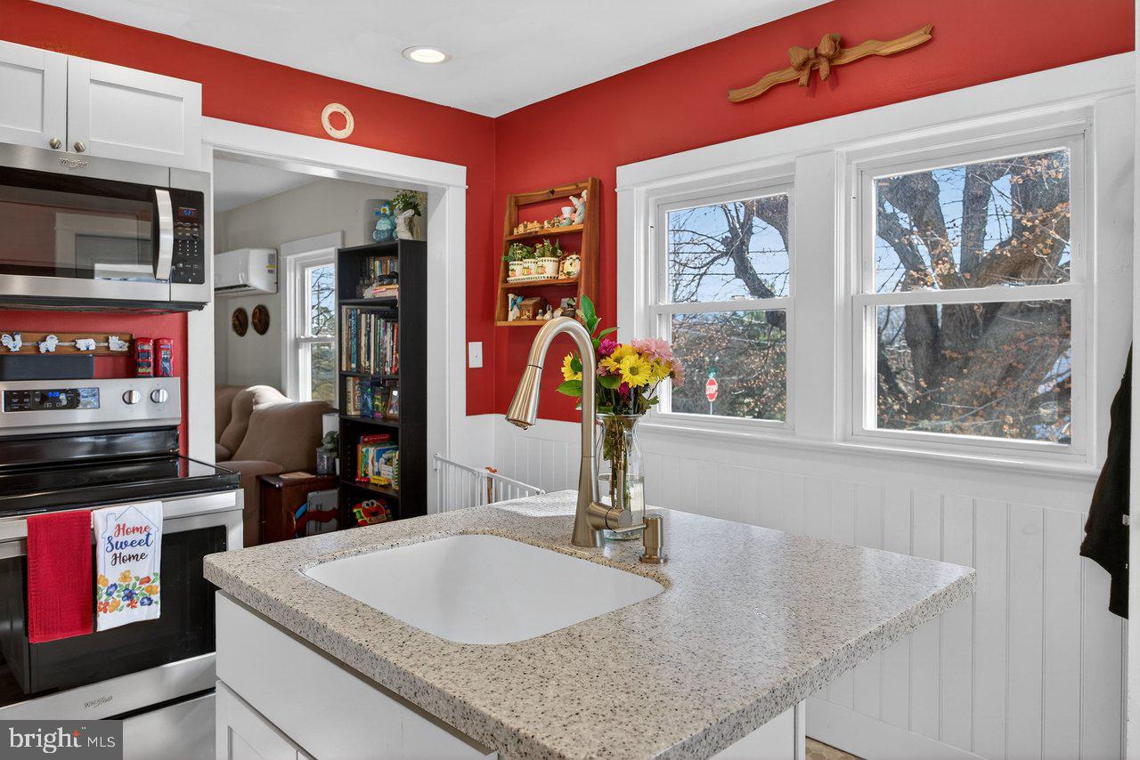 EUGENE PARK - Residential