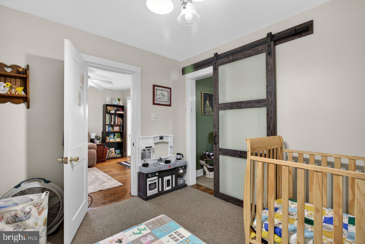 EUGENE PARK - Residential