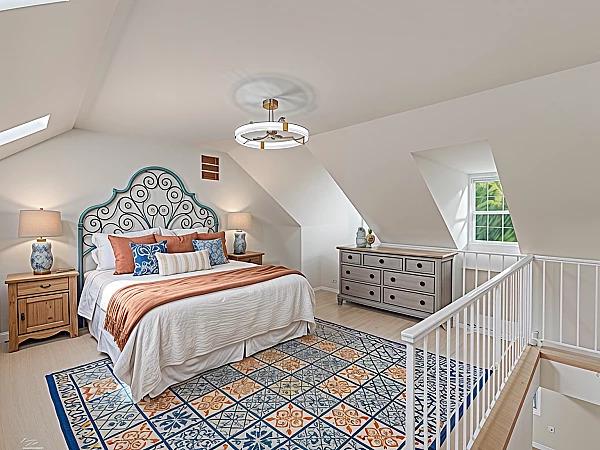 WINDSOR  MILL - Residential